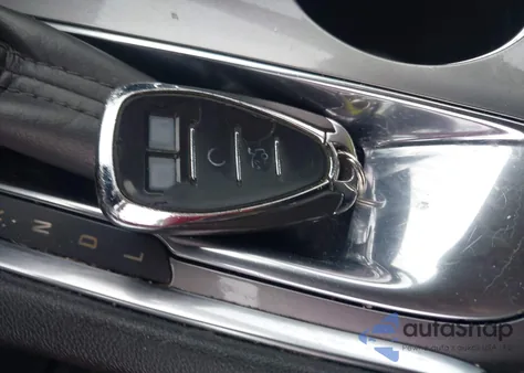 2020 Chevrolet Malibu Fwd Lt из США, поврежденный, VIN 1G1ZD5ST7LF070962